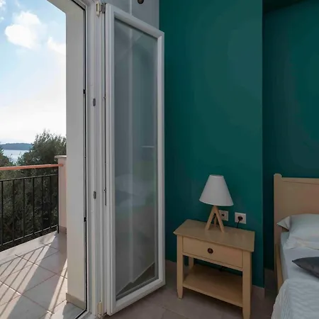 Daire San Lazzaro Family Skorpios Sea View